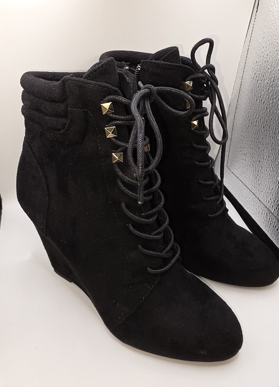 Rebel by Zigi Kerlynn Black Studded Lace Up Wedge Booties Size 8